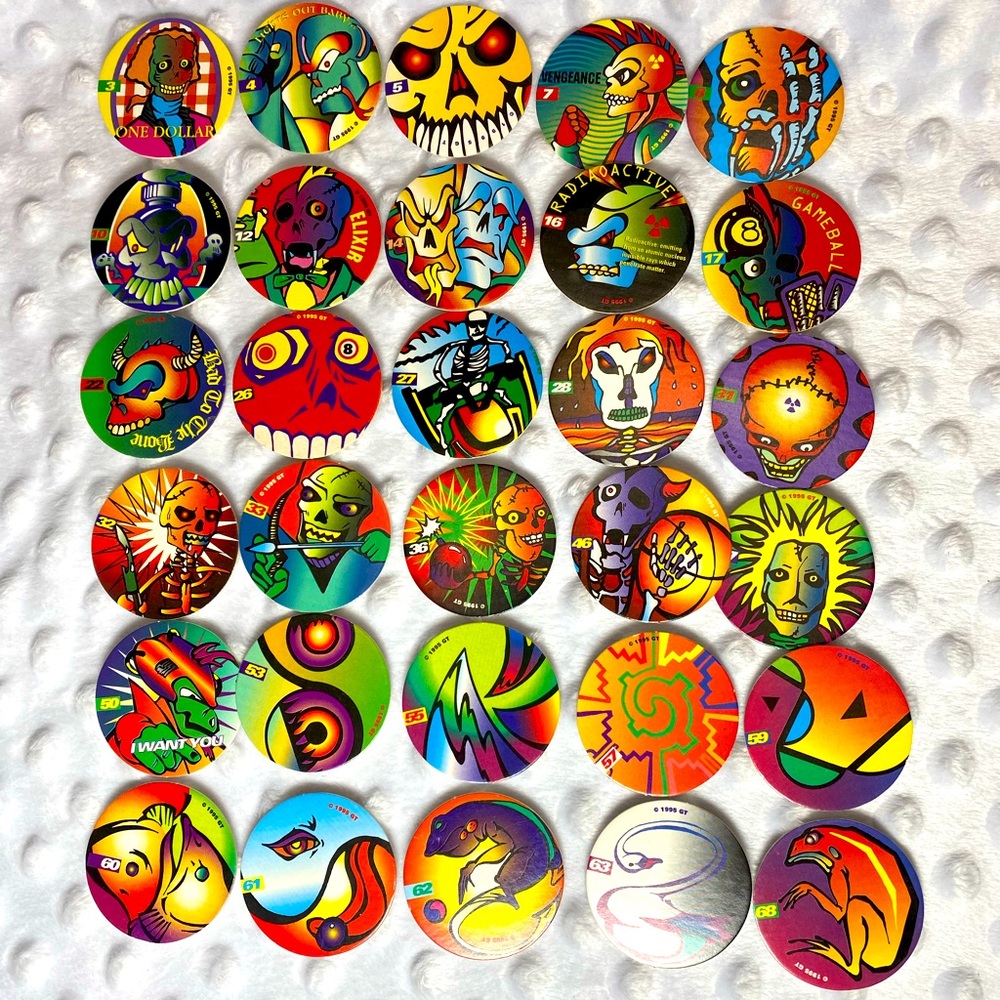 POGs - Lot of 30 1995 GT Colorful Numbered POGs